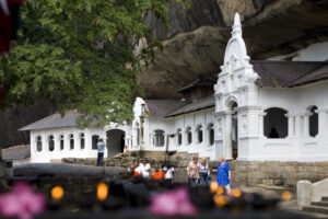 Dambulla Temple 02